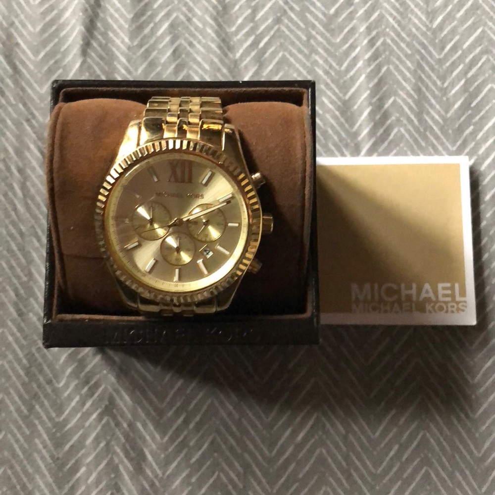 mkors watch gold